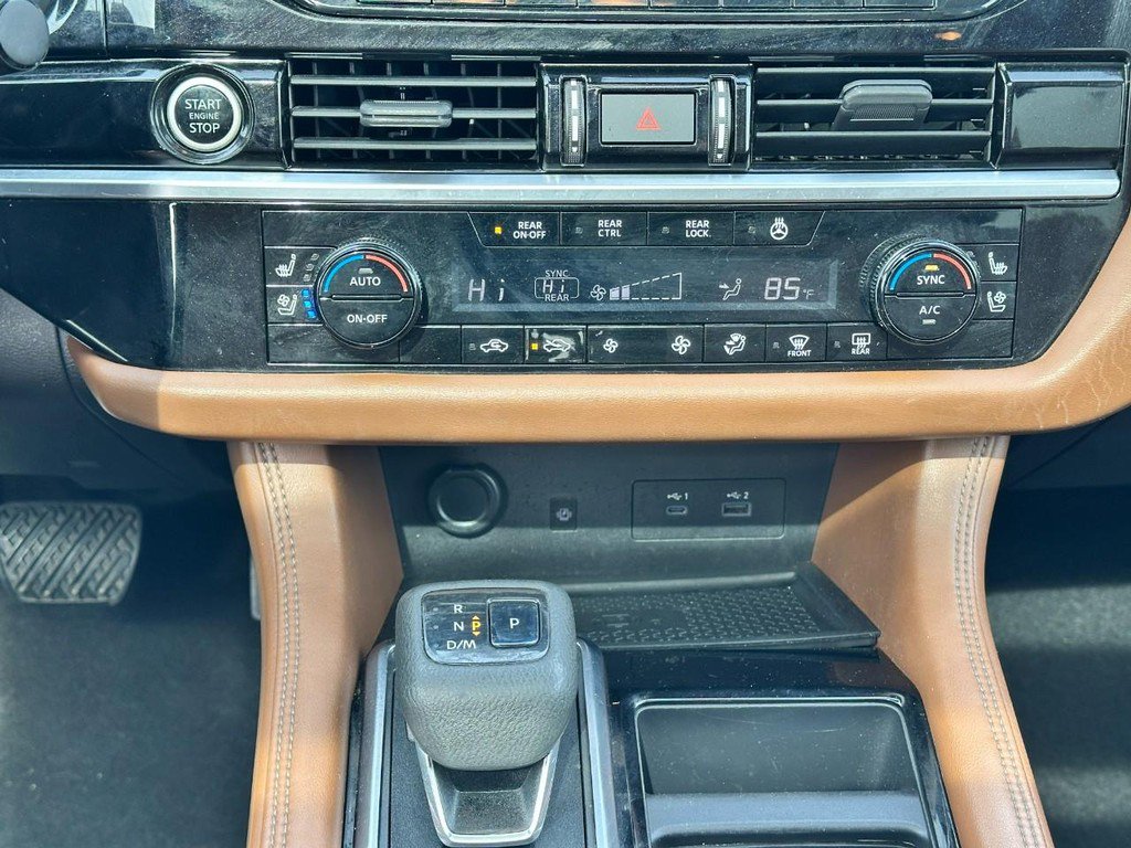 Used 2022 Nissan Pathfinder Platinum w/ Cargo Package image 17