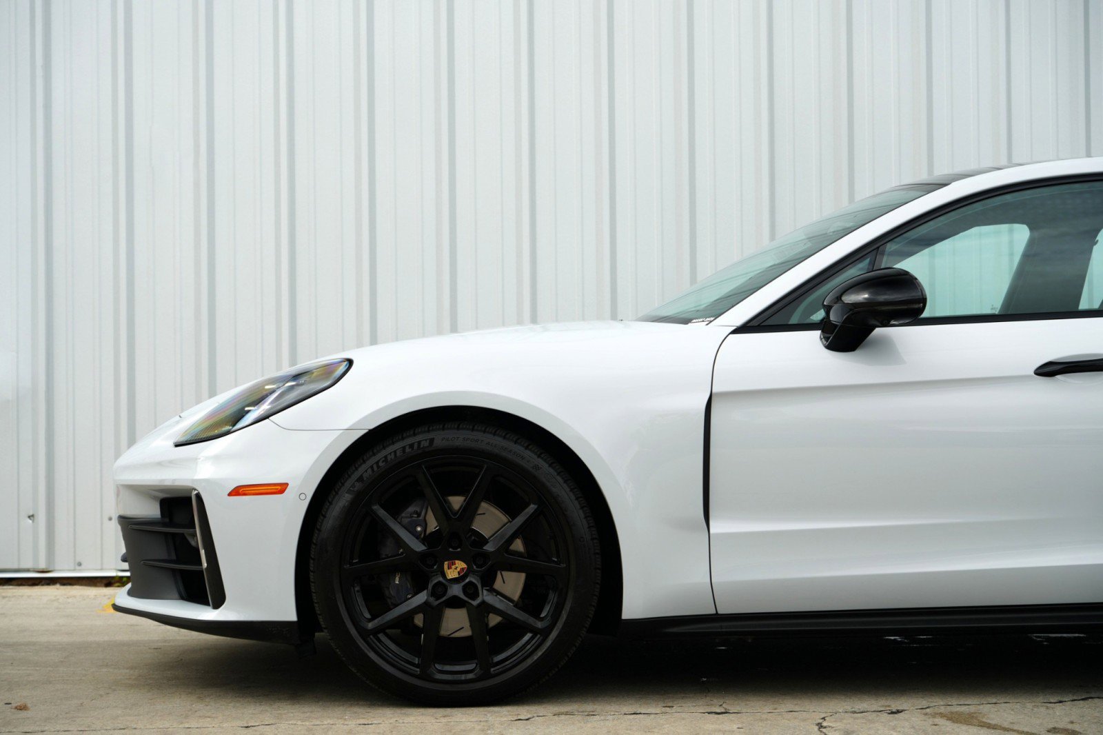 Used 2024 Porsche Panamera 4 w/ Premium Package image 63