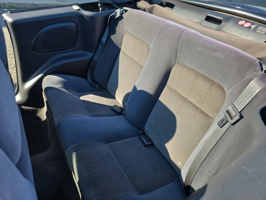 Used 2006 Chrysler Sebring Convertible image 9