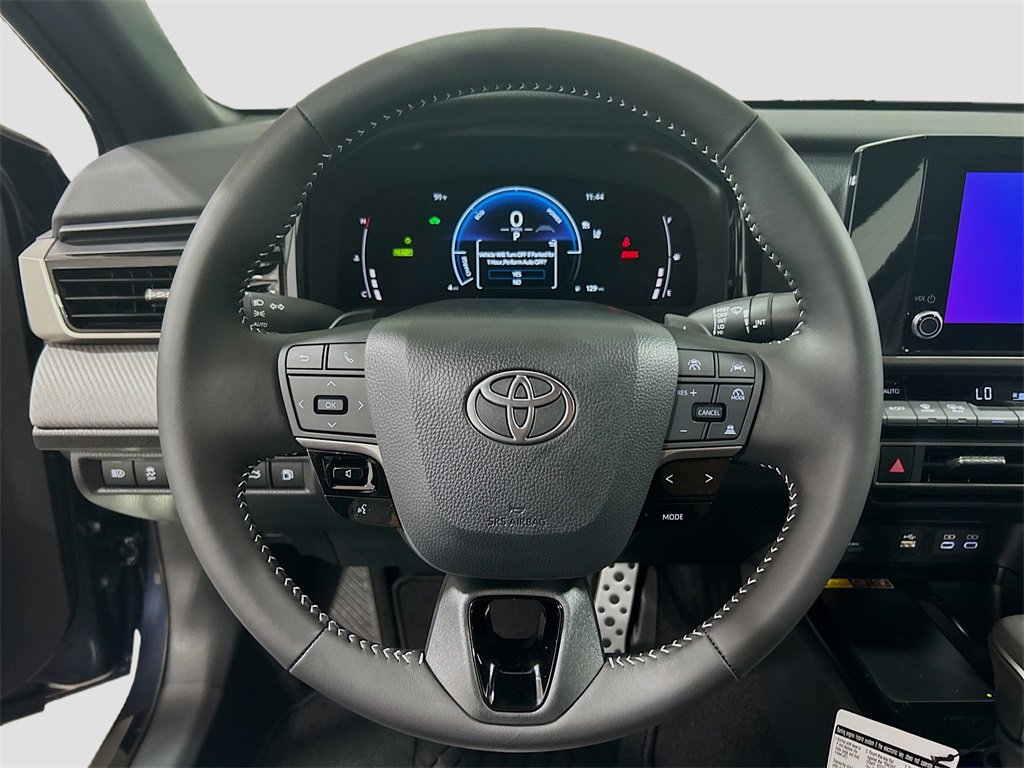 New 2026 Toyota Camry SE image 12