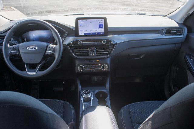Used 2025 Ford Escape Active image 14