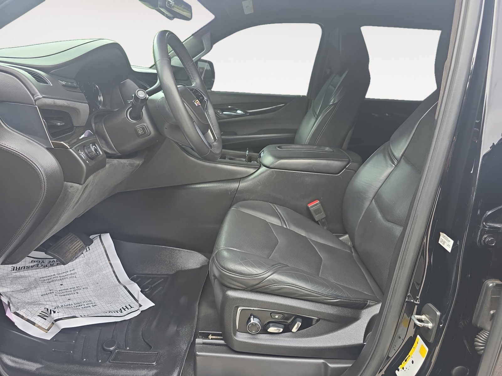 Used 2018 Cadillac Escalade ESV Platinum RWD image 23