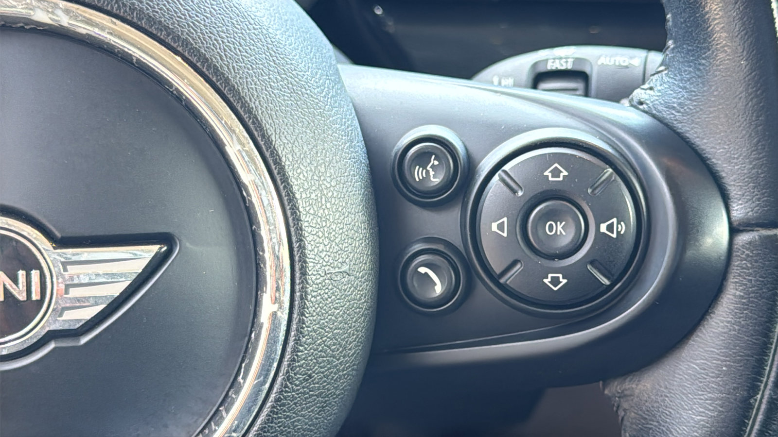 Used 2016 MINI Cooper Clubman image 22