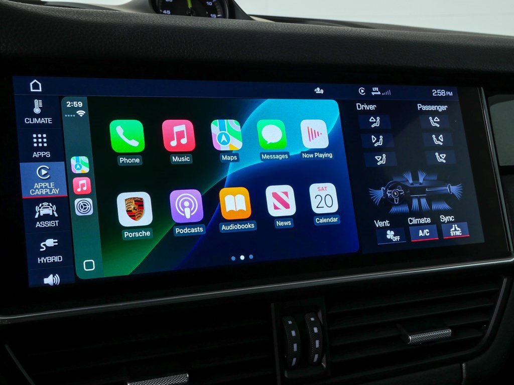 Used 2020 Porsche Cayenne E-Hybrid image 17