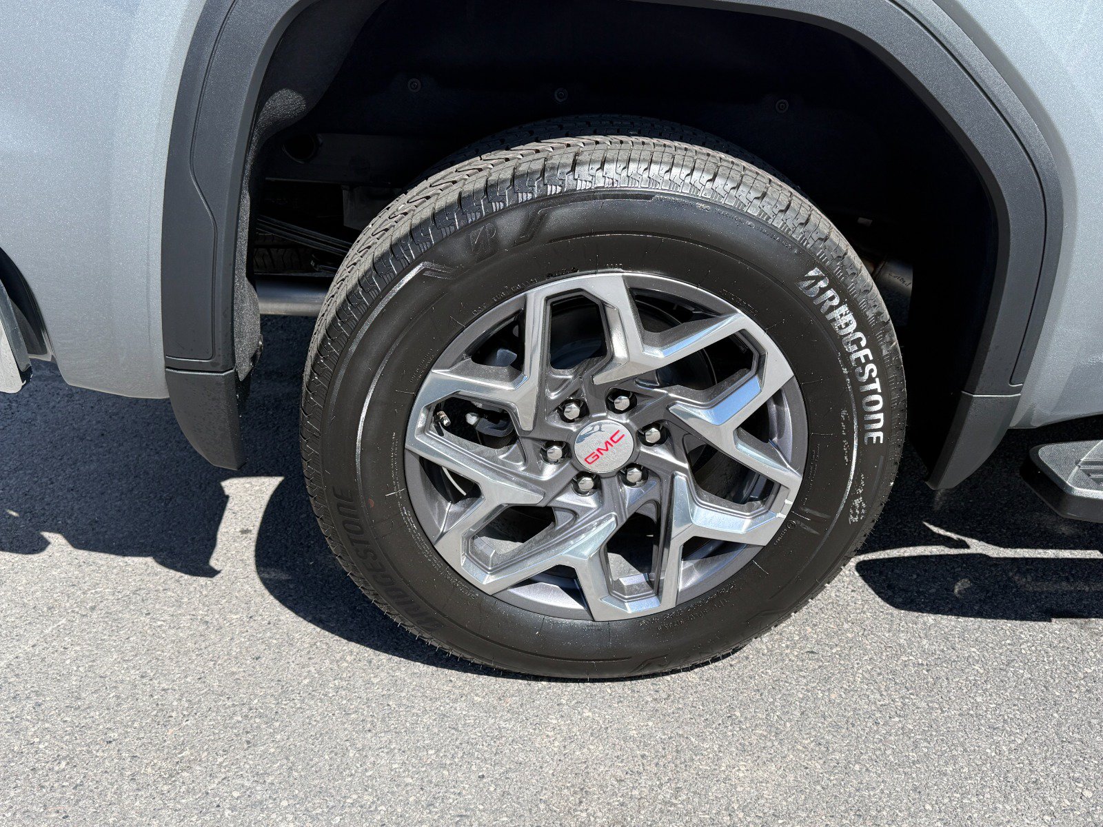 New 2026 GMC Sierra 1500 SLT w/ SLT Premium Package AWD/4WD image 11