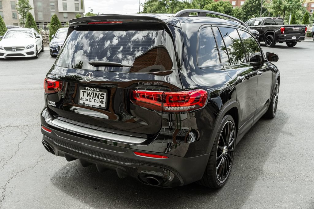 Used 2023 Mercedes-Benz GLB 35 AMG 4MATIC w/ AMG Night Package Plus image 34