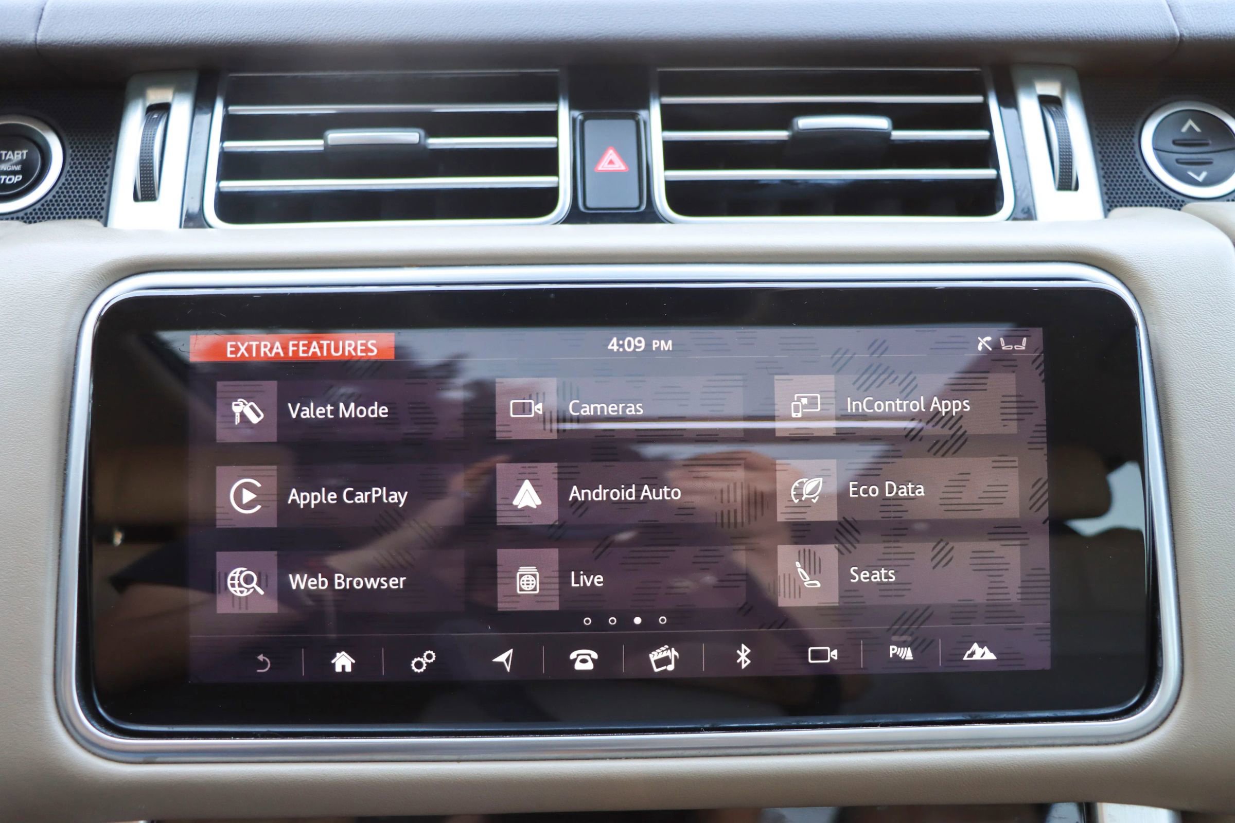 Used 2019 Land Rover Range Rover Supercharged AWD/4WD image 37