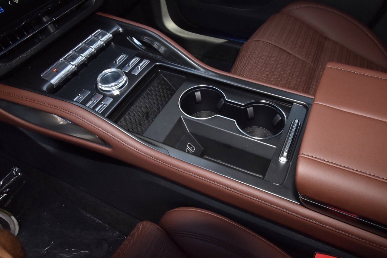 New 2026 Lincoln Nautilus Reserve AWD/4WD image 32
