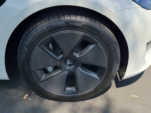 Used 2021 Tesla Model 3 Standard Range Plus RWD image 24