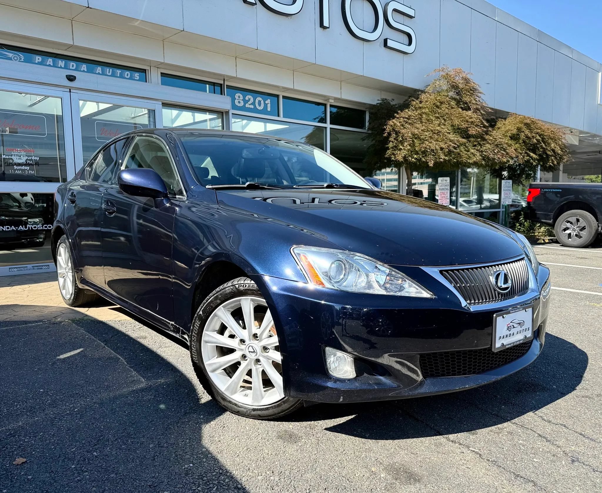 Used 2010 Lexus IS 250 AWD w/ Preferred Accessory Package image 1