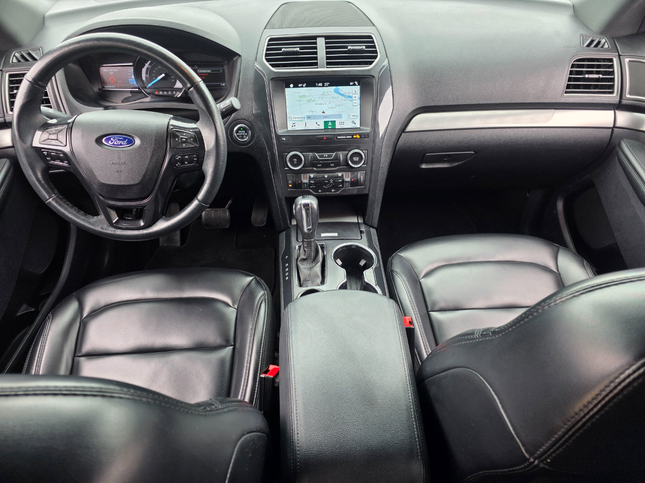 Used 2019 Ford Explorer XLT w/ Equipment Group 202A image 14