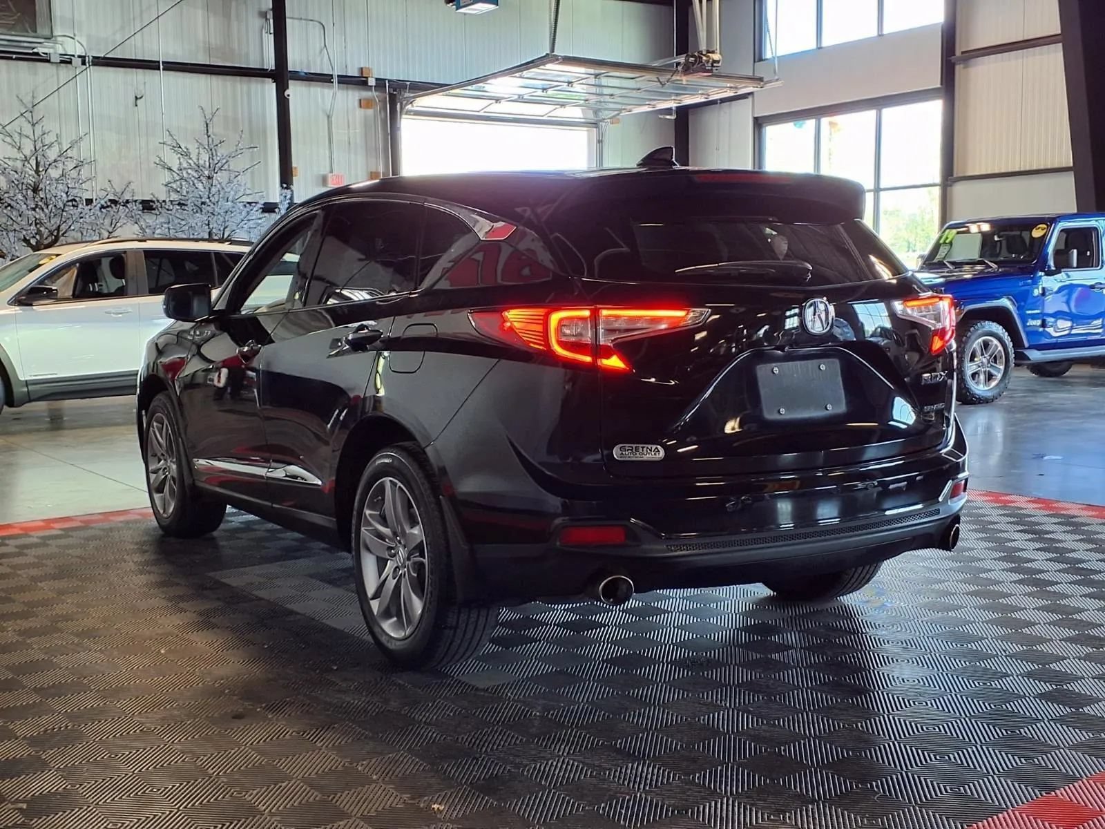Used 2020 Acura RDX AWD w/ Advance Package image 4
