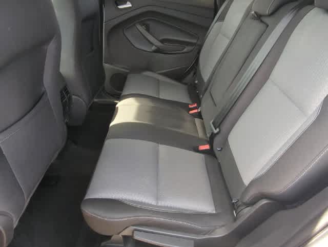 Used 2018 Ford Escape SE w/ SE Sync 3 Package AWD/4WD image 19