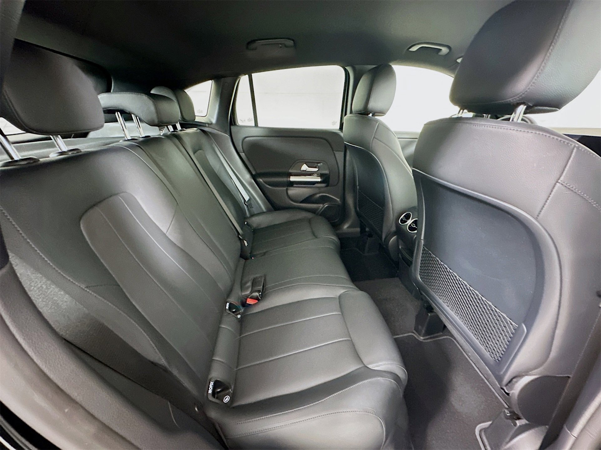 Used 2025 Mercedes-Benz GLA 250 image 25