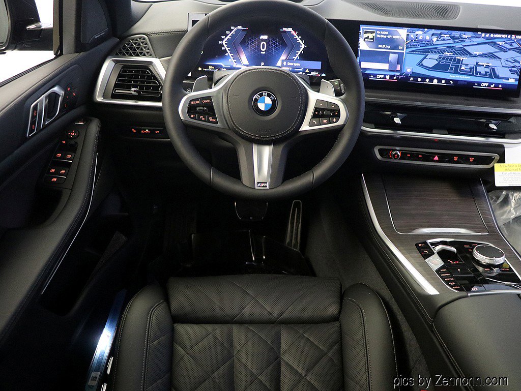 Used 2026 BMW X5 xDrive40i w/ M Sport Package AWD/4WD image 15