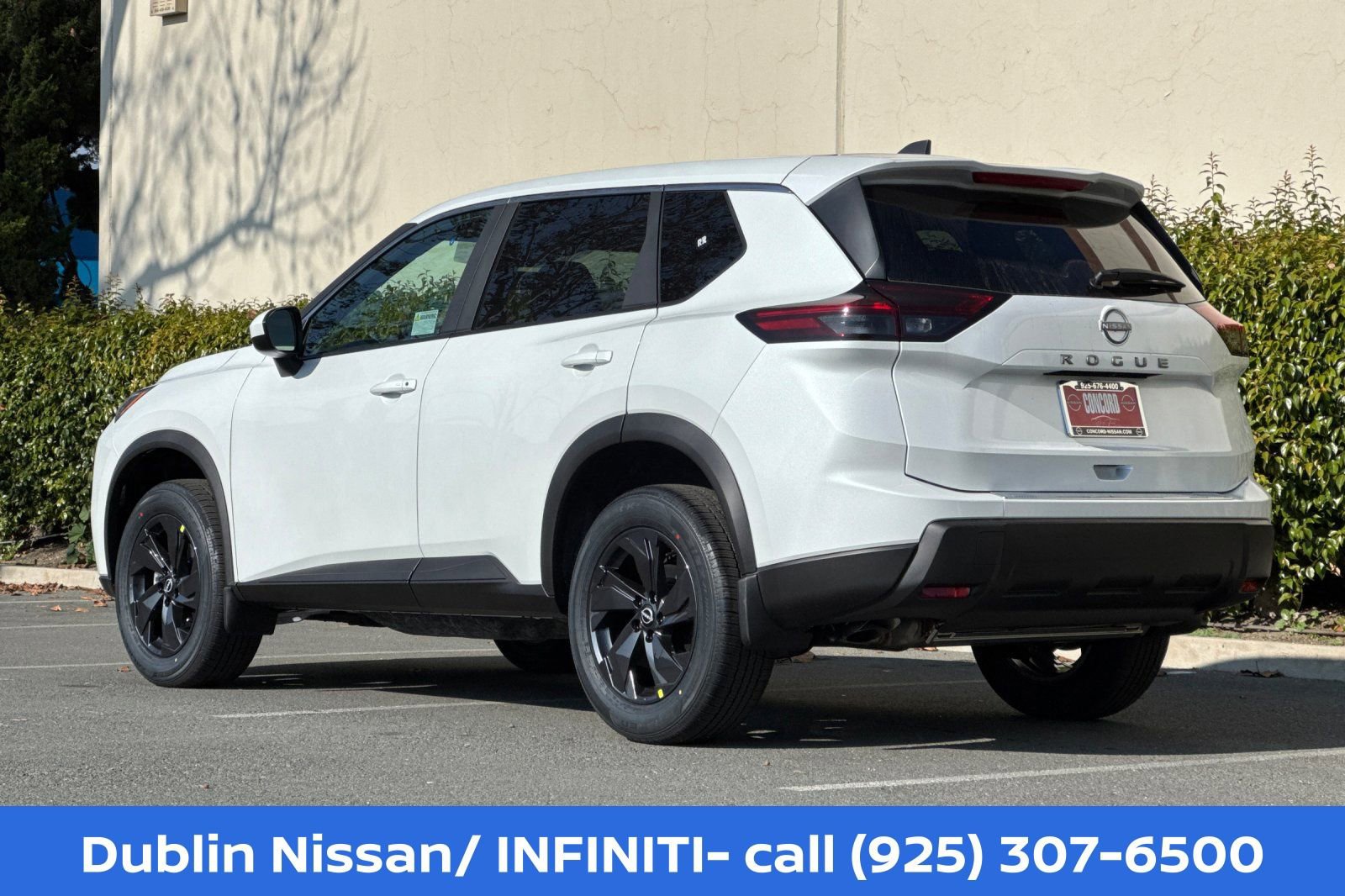 New 2026 Nissan Rogue SV w/ Cold Weather Package FWD image 6