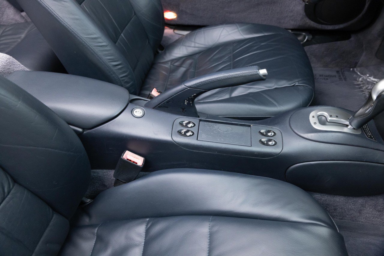 Used 2000 Porsche 911 Cabriolet image 26