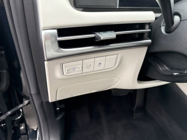 Certified 2025 Hyundai Tucson SEL AWD/4WD image 15