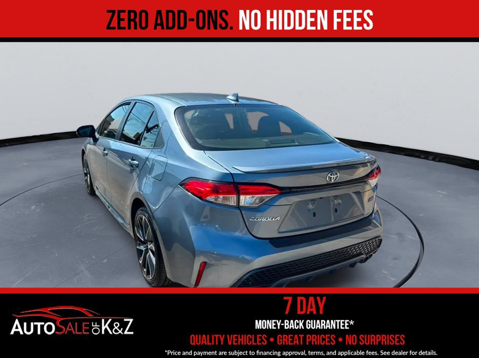 Used 2020 Toyota Corolla SE w/ Carpet Mat Package (TMS) FWD image 3