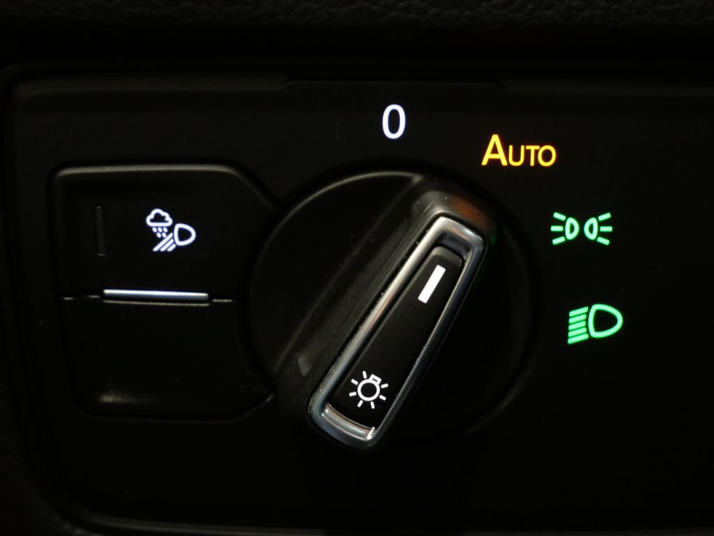 Used 2021 Volkswagen Arteon SEL Premium AWD/4WD image 15