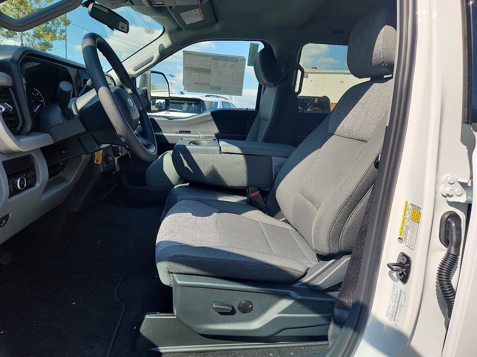 New 2026 Ford F250 XLT image 6