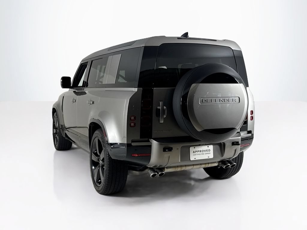 Used 2025 Land Rover Defender 110 X-Dynamic SE AWD/4WD image 3