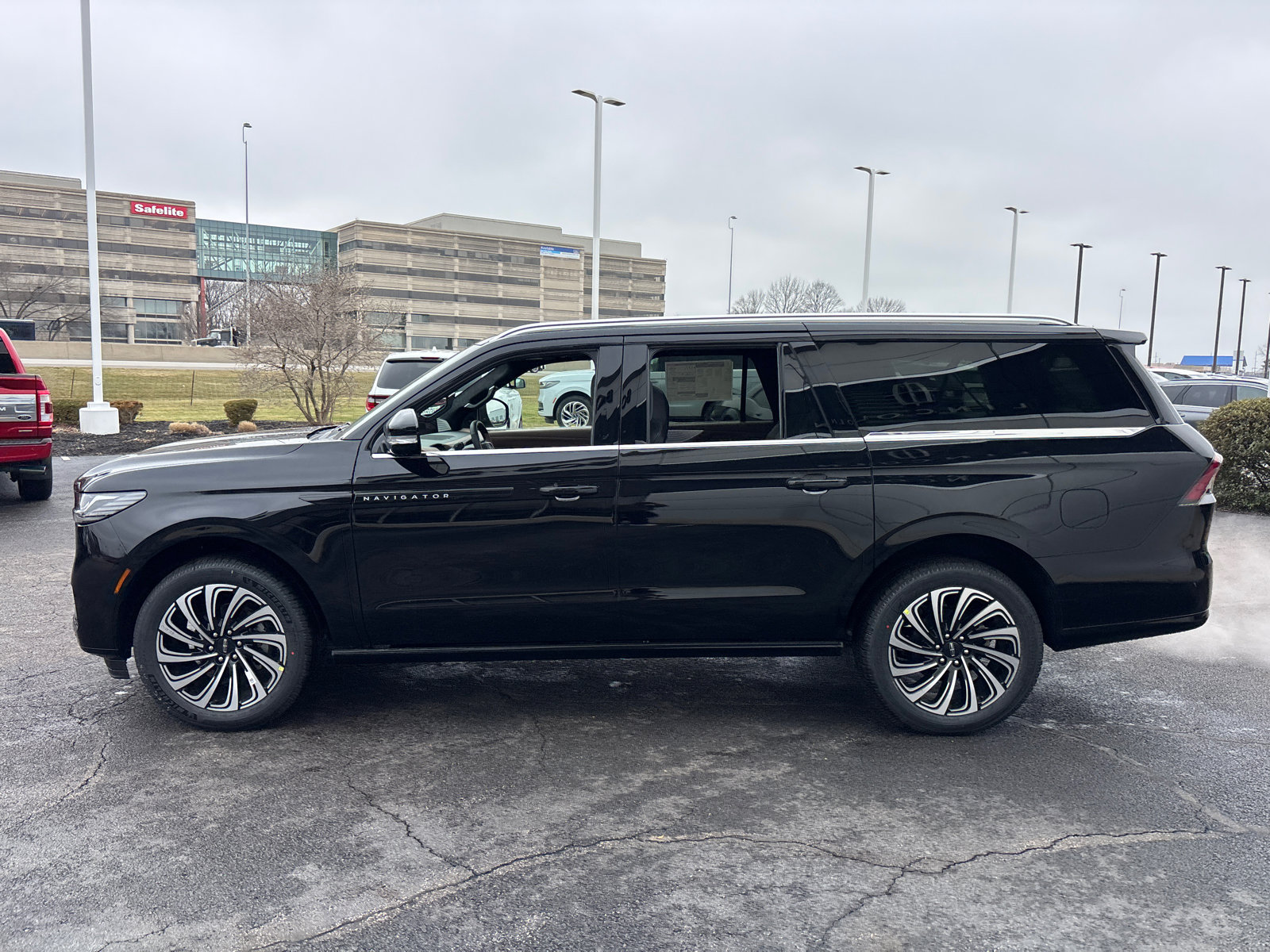 New 2026 Lincoln Navigator L Black Label image 4