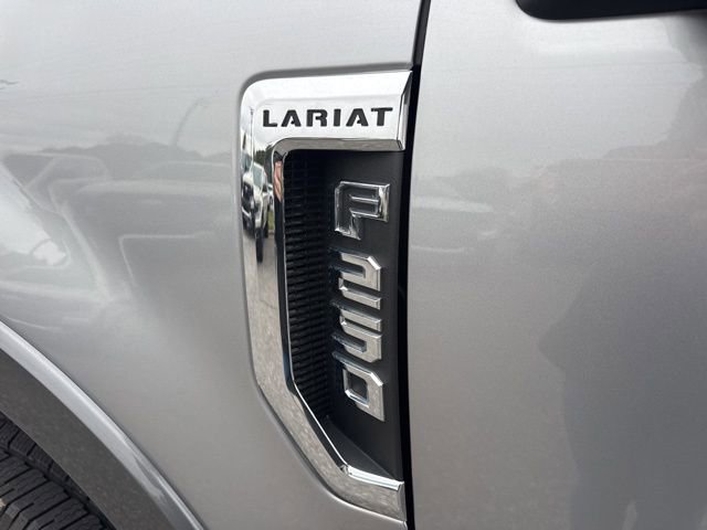 Used 2022 Ford F250 Lariat w/ Lariat Value Package image 8