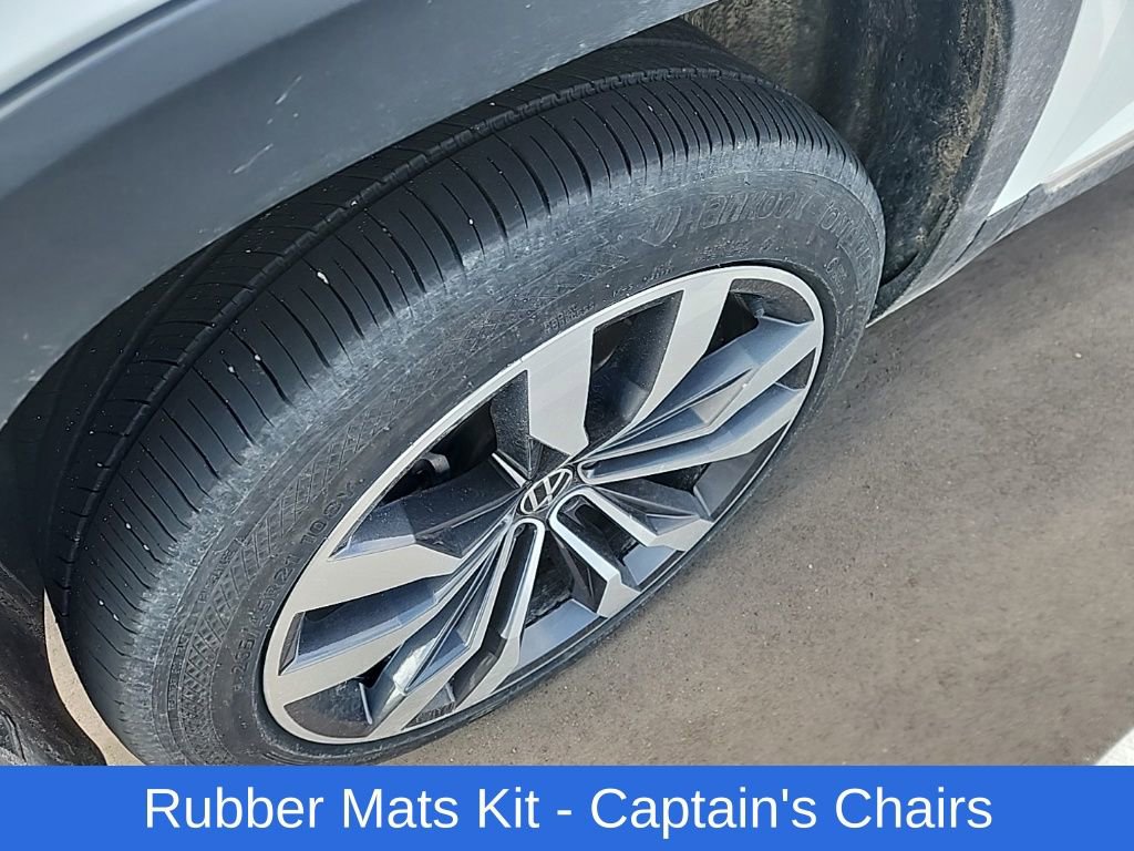 Used 2021 Volkswagen Atlas SEL Premium image 12