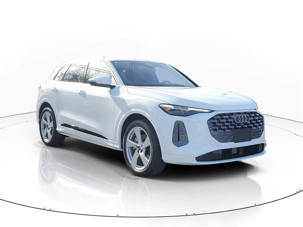 New 2025 Audi Q5 Prestige image 1