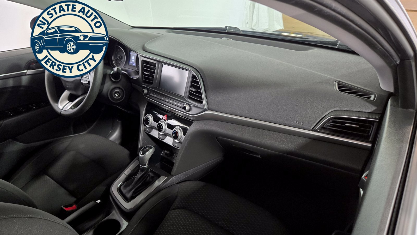 Used 2019 Hyundai Elantra SEL w/ Cargo Package FWD image 31