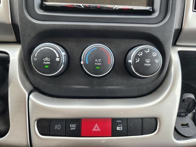 Used 2021 RAM ProMaster 1500 w/ Convenience Group FWD image 17