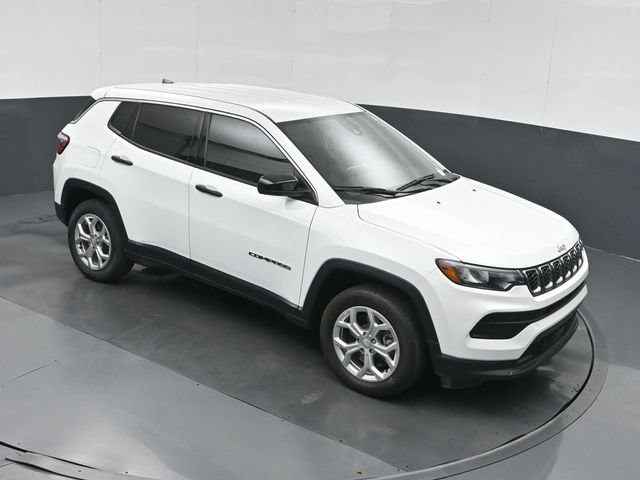 Used 2025 Jeep Compass Sport AWD/4WD image 29