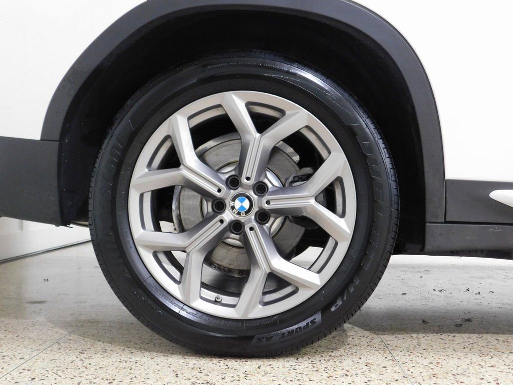 Used 2023 BMW X4 xDrive30i image 98