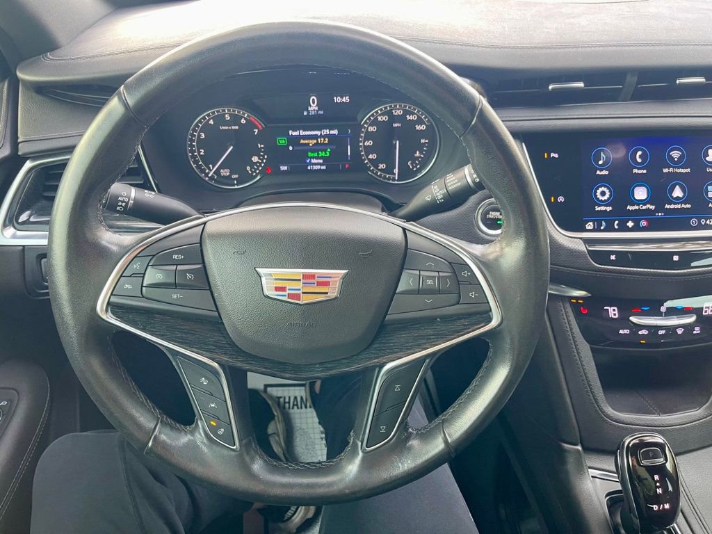 Used 2020 Cadillac XT5 Premium Luxury image 14