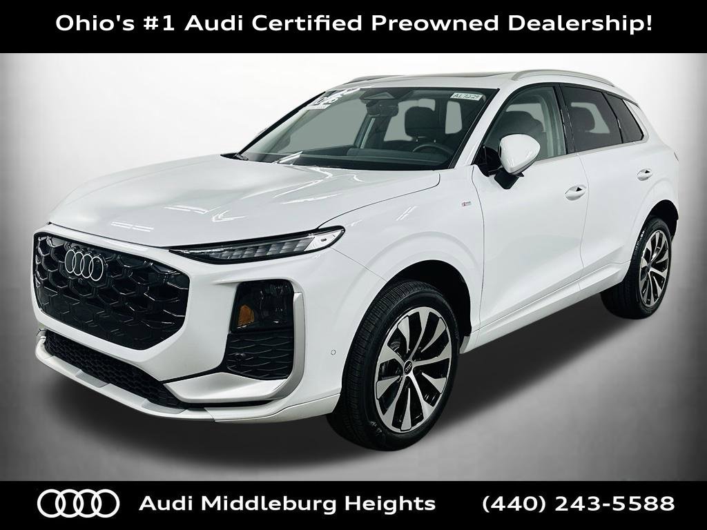 Certified 2026 Audi Q3 quattro 2.0T AWD/4WD image 4
