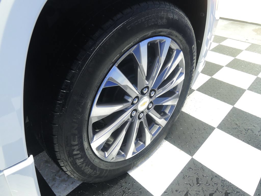 Used 2022 Chevrolet Traverse Premier AWD/4WD image 40