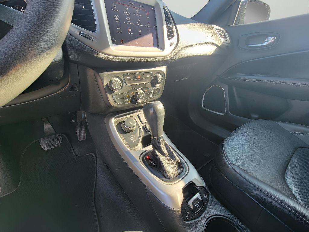 Used 2021 Jeep Compass Latitude image 23