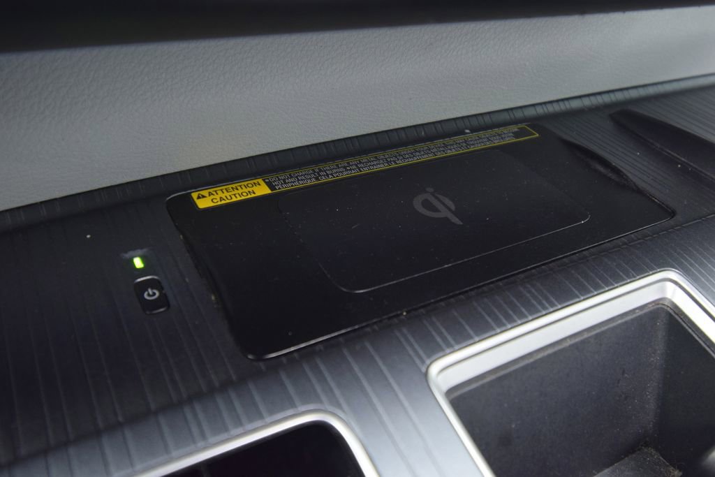 Used 2021 Toyota Sienna XSE w/ XSE Plus Package image 36