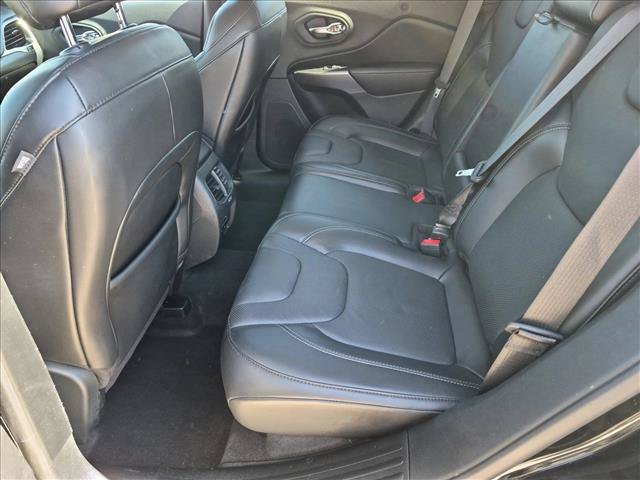 Used 2020 Jeep Cherokee Limited AWD/4WD image 18