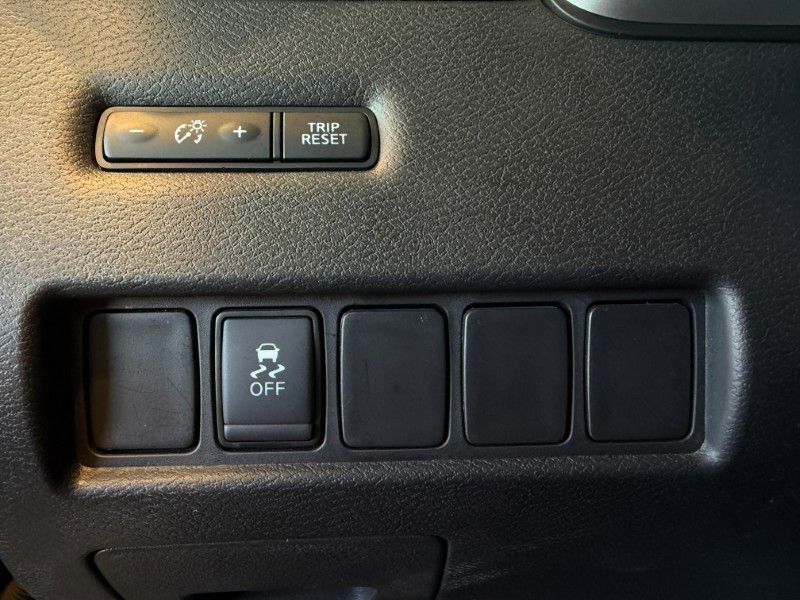 Used 2019 Nissan Murano SV w/ Premium Package image 36