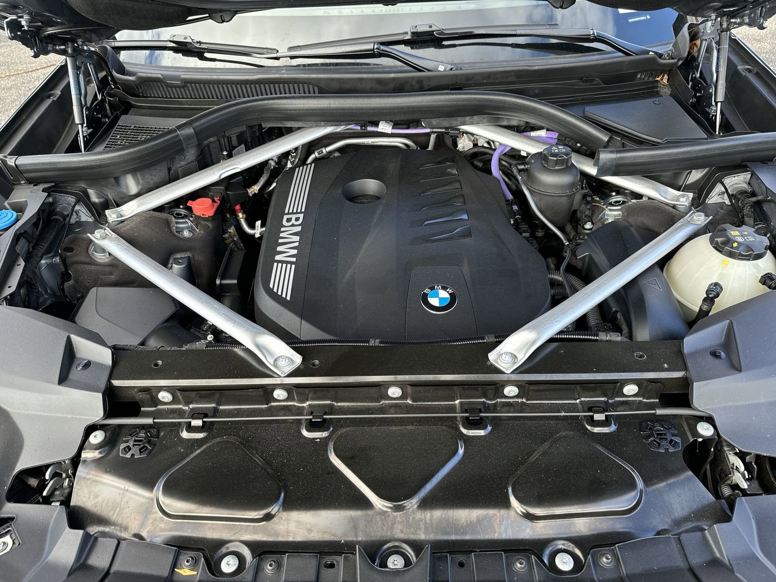 Used 2025 BMW X7 xDrive40i image 27