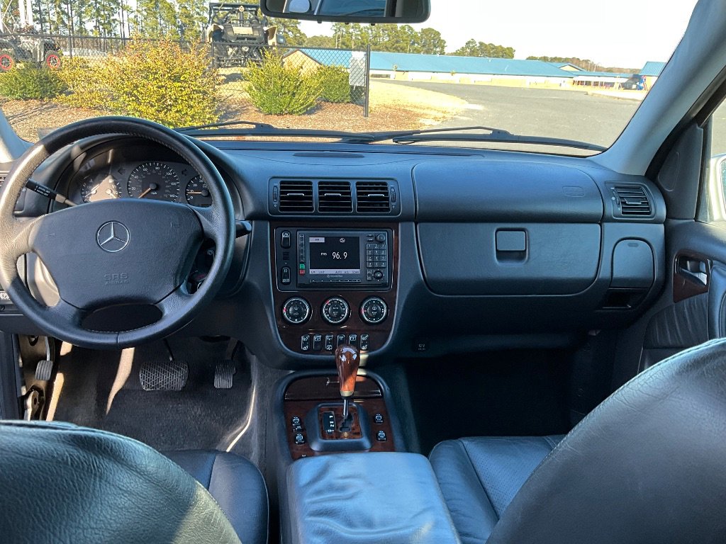 Used 2003 Mercedes-Benz ML 500 4MATIC image 27