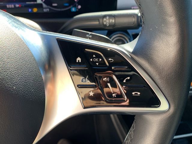 Used 2025 Mercedes-Benz CLA 250 4MATIC image 25