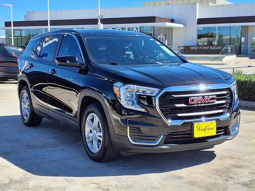 Used 2024 GMC Terrain SLE image 26
