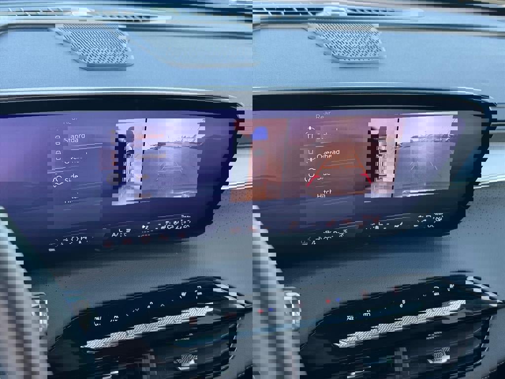 Certified 2025 Buick Enclave Avenir w/ Super Cruise Package image 14