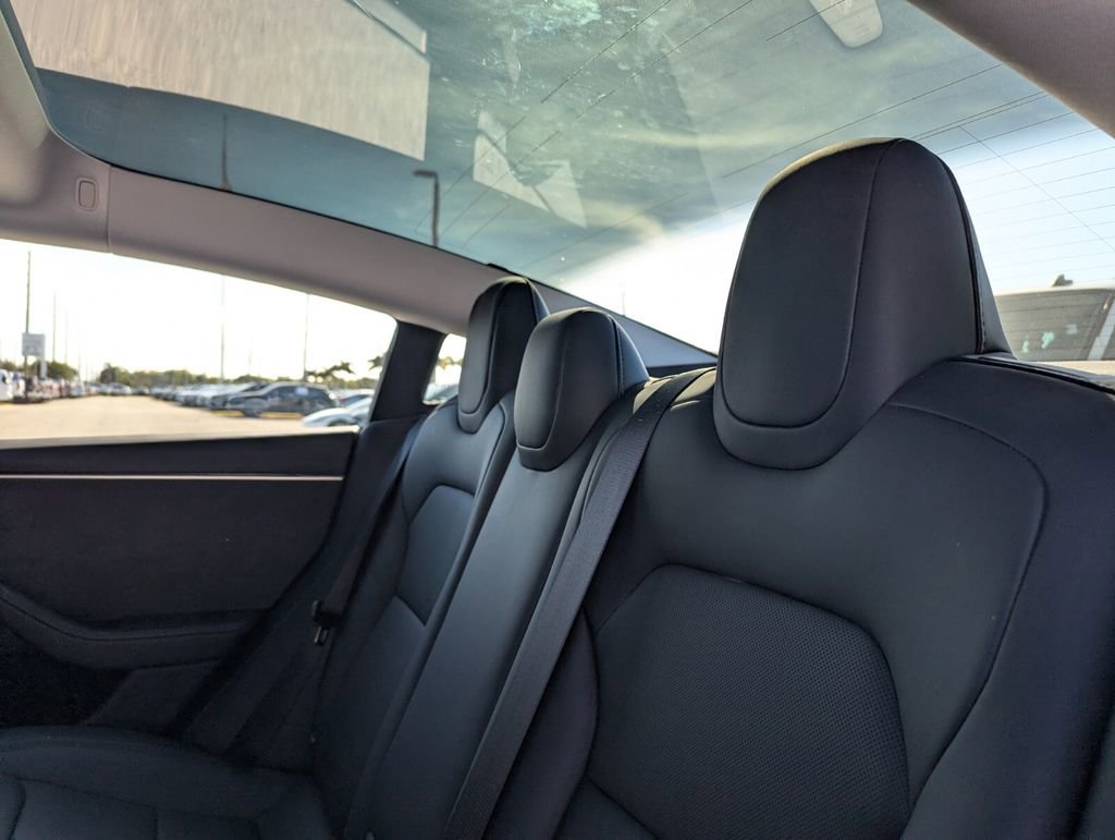 Used 2024 Tesla Model 3 Long Range AWD/4WD image 16
