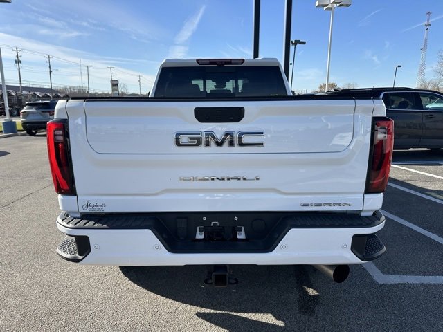 Used 2025 GMC Sierra 3500 Denali Ultimate image 18
