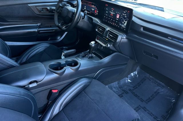 Used 2024 Ford Mustang Dark Horse image 17