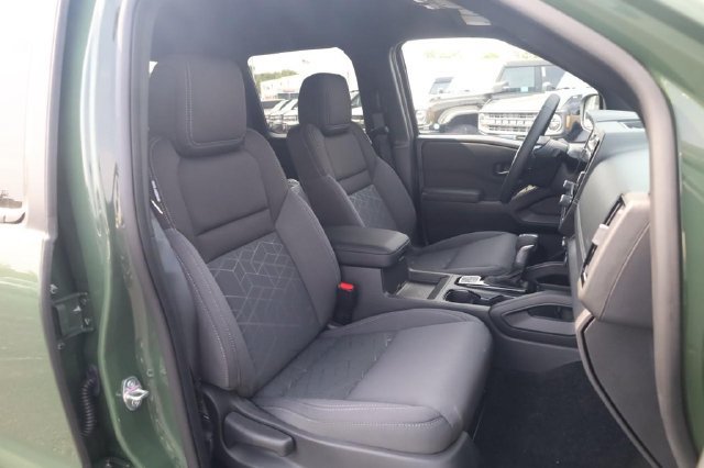 New 2027 Nissan Frontier SV w/ SV Convenience Package AWD/4WD image 21